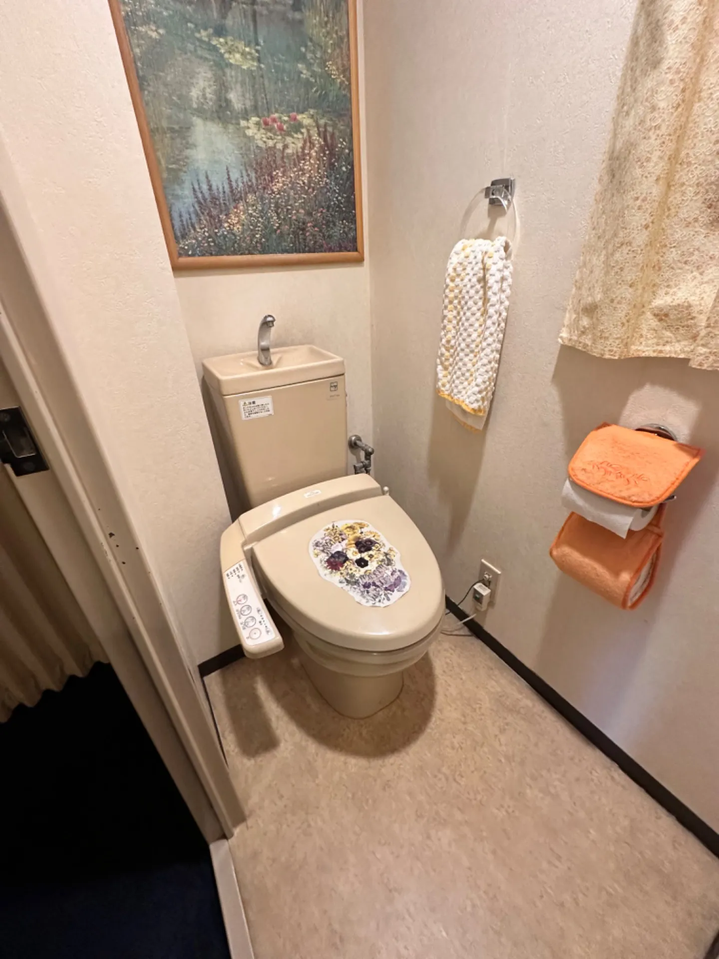 座間市小松原のマンションでおトイレの交換をさせていただきました。